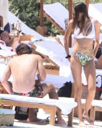 Dilan Çiçek Deniz seksi ifşa fotoğrafı 768