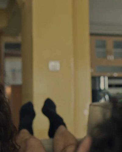 Dilan Çiçek Deniz seksi ifşa fotoğrafı 42 — Yarım Kalan Aşklar (2020)