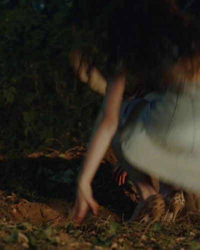 Dilan Çiçek Deniz seksi ifşa fotoğrafı 53 — Yarım Kalan Aşklar (2020)