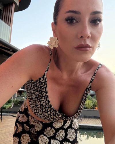 Dolunay Soysert seksi ifşa fotoğrafı 41
