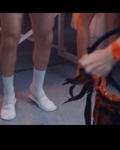 Ece Dizdar seksi ifşa fotoğrafı 31 — Çekmeceler (2015)