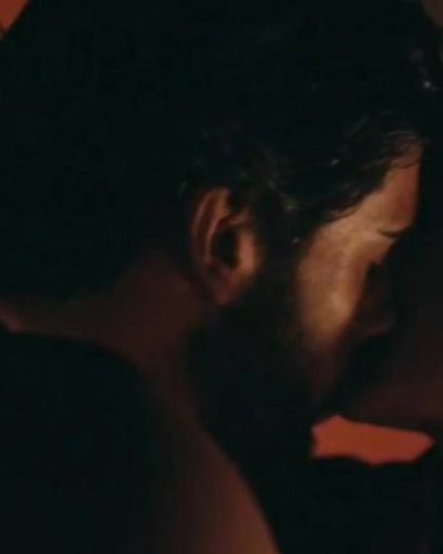 Ece Dizdar seksi ifşa fotoğrafı 35 — Çekmeceler (2015)
