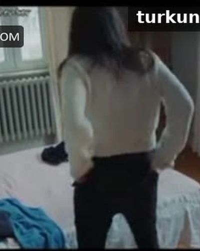 Ece Efe seksi ifşa fotoğrafı 3 — Dreamcoin (2024)