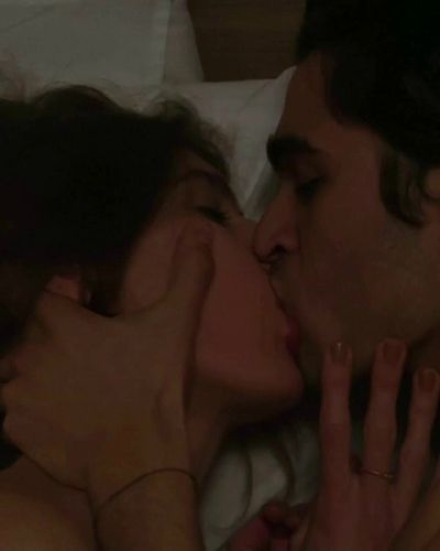Ece Ertez seksi ifşa fotoğrafı 43 — Çıplak (2020)