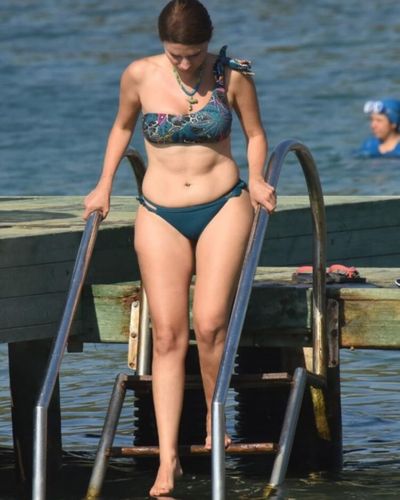 Ece Özdikici seksi ifşa fotoğrafı 133
