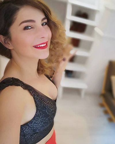 Ece Özdikici seksi ifşa fotoğrafı 57