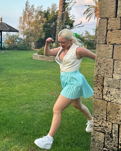 Ece Seçkin seksi ifşa fotoğrafı 101