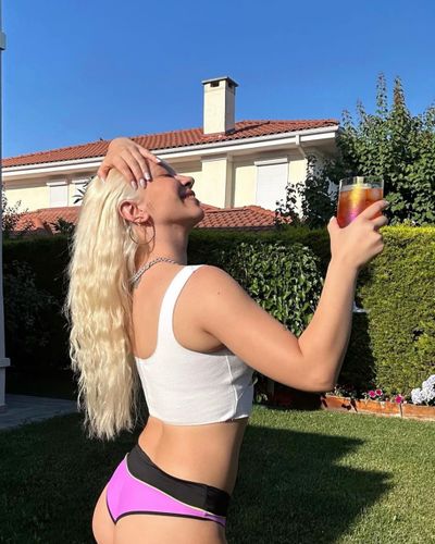 Ece Seçkin seksi ifşa fotoğrafı 225
