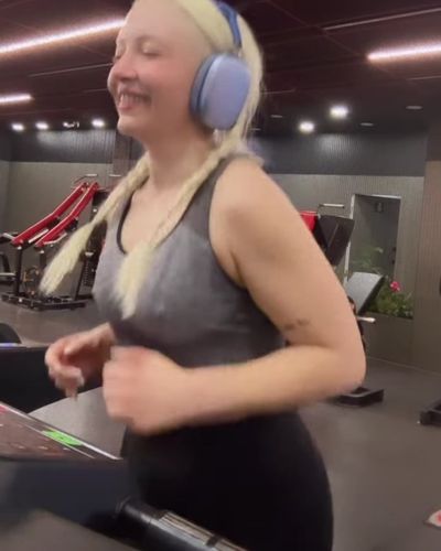 Ece Seçkin seksi ifşa fotoğrafı 232