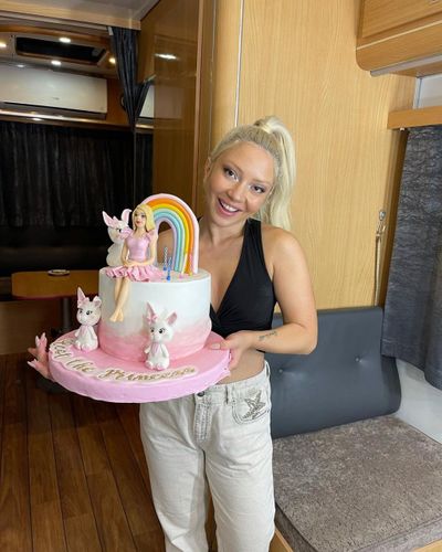 Ece Seçkin seksi ifşa fotoğrafı 266