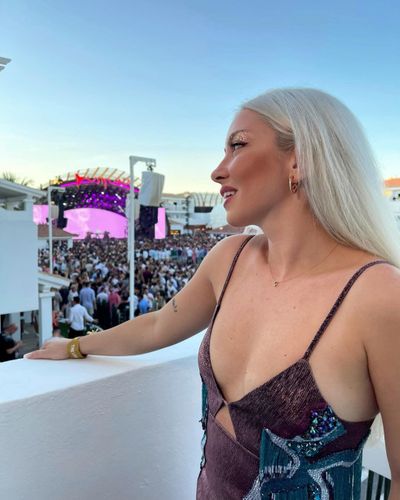 Ece Seçkin seksi ifşa fotoğrafı 278