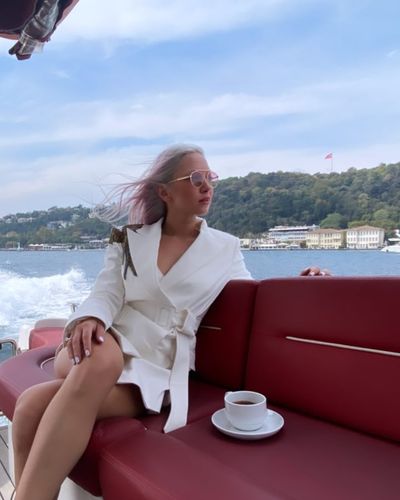 Ece Seçkin seksi ifşa fotoğrafı 526