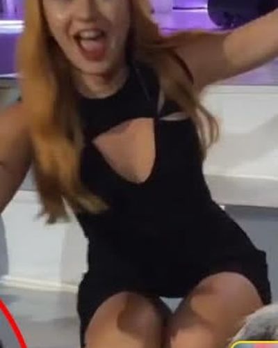 Ece Seçkin seksi ifşa fotoğrafı 592