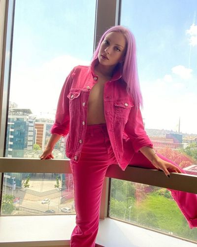 Ece Seçkin seksi ifşa fotoğrafı 596