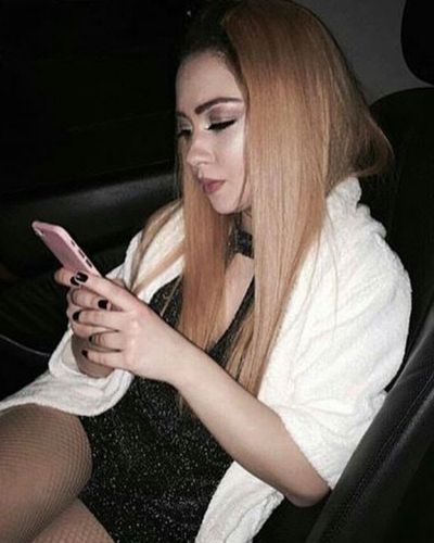 Ece Seçkin seksi ifşa fotoğrafı 673