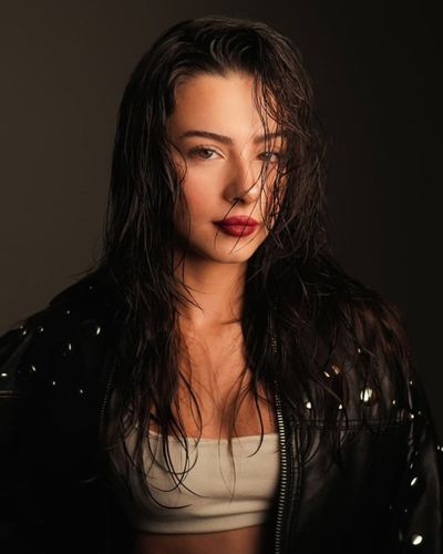 Ecem Öz seksi ifşa fotoğrafı 105