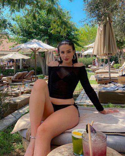 Ecem Öz seksi ifşa fotoğrafı 150