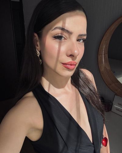 Ecem Öz seksi ifşa fotoğrafı 155
