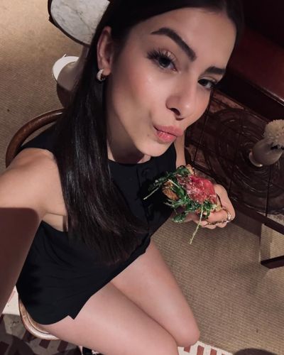 Ecem Öz seksi ifşa fotoğrafı 15