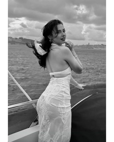 Ecem Öz seksi ifşa fotoğrafı 172