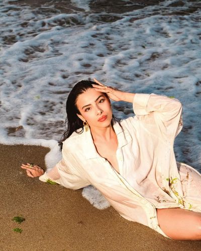 Ecem Öz seksi ifşa fotoğrafı 24