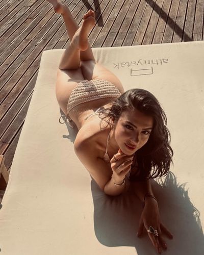 Ecem Öz seksi ifşa fotoğrafı 28