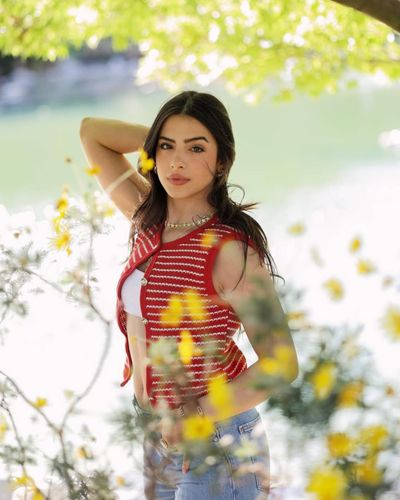 Ecem Öz seksi ifşa fotoğrafı 43