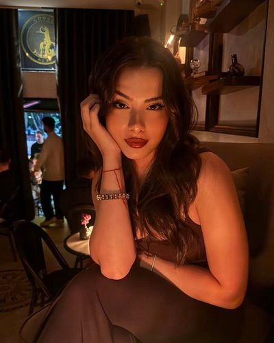 Ecem Öz seksi ifşa fotoğrafı 47