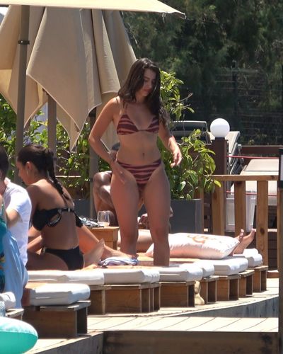 Ecem Öz seksi ifşa fotoğrafı 56