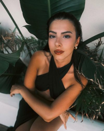 Ecem Öz seksi ifşa fotoğrafı 99