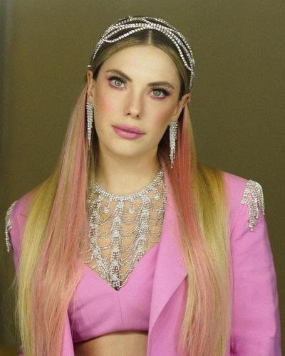 Eda Ece seksi ifşa fotoğrafı 111