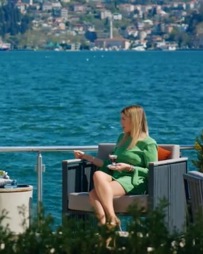 Eda Ece seksi ifşa fotoğrafı 13