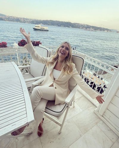 Eda Ece seksi ifşa fotoğrafı 164