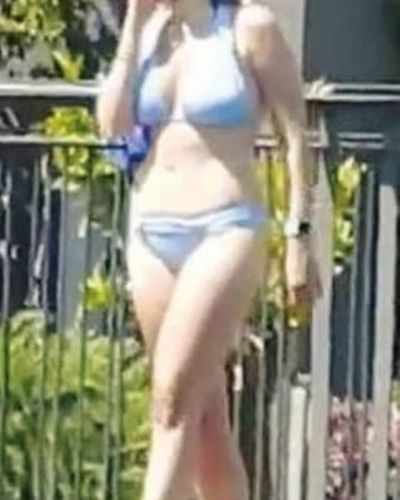 Eda Ece seksi ifşa fotoğrafı 348