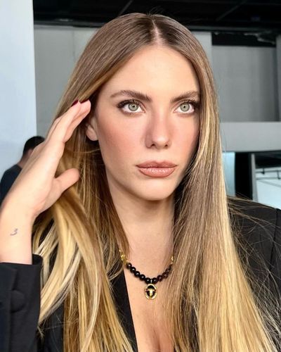 Eda Ece seksi ifşa fotoğrafı 47