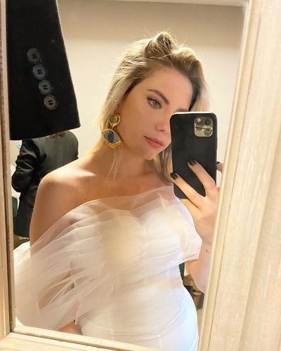 Eda Ece seksi ifşa fotoğrafı 87