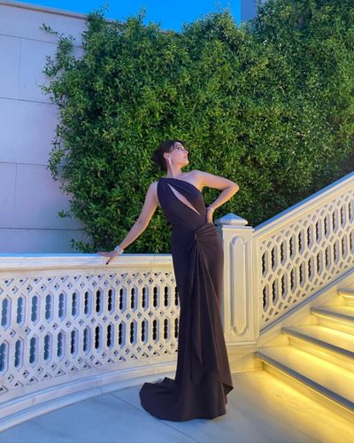 Esra Bilgiç seksi ifşa fotoğrafı 165