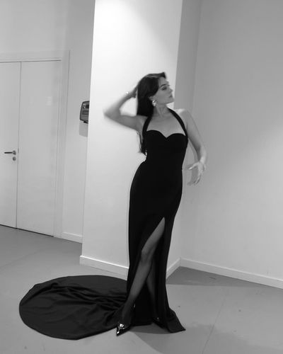 Esra Bilgiç seksi ifşa fotoğrafı 173