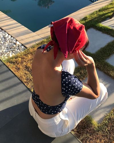 Esra Bilgiç seksi ifşa fotoğrafı 214
