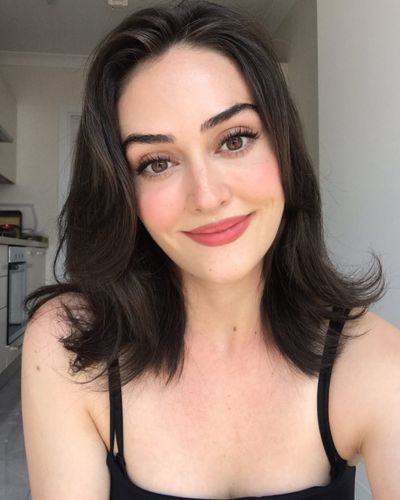 Esra Bilgiç seksi ifşa fotoğrafı 354