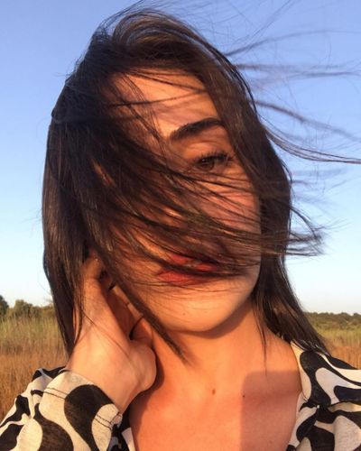 Esra Bilgiç seksi ifşa fotoğrafı 406