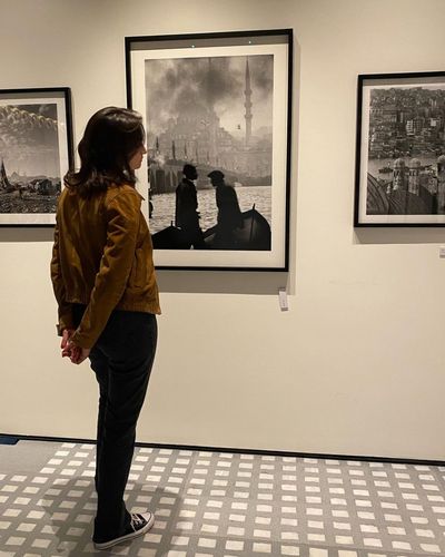 Esra Bilgiç seksi ifşa fotoğrafı 438