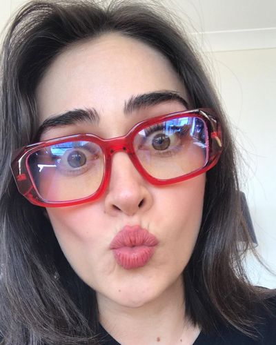 Esra Bilgiç seksi ifşa fotoğrafı 521