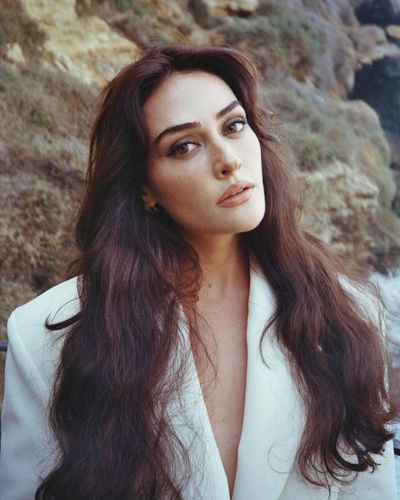 Esra Bilgiç seksi ifşa fotoğrafı 54