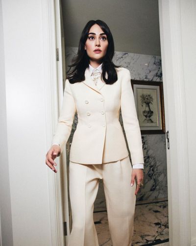 Esra Bilgiç seksi ifşa fotoğrafı 556
