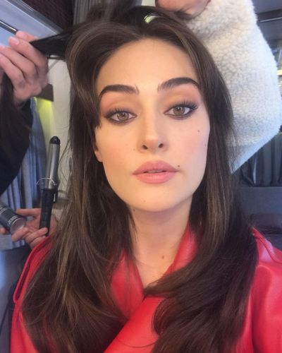 Esra Bilgiç seksi ifşa fotoğrafı 599