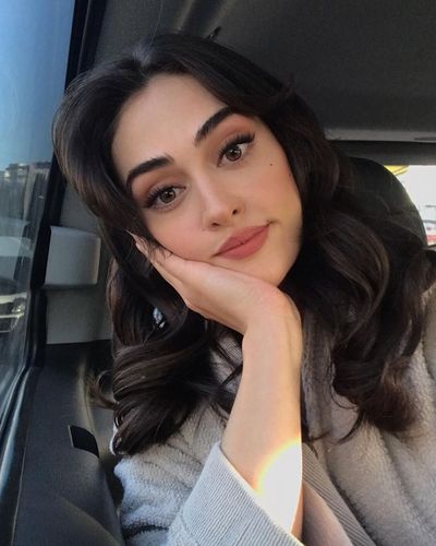 Esra Bilgiç seksi ifşa fotoğrafı 619