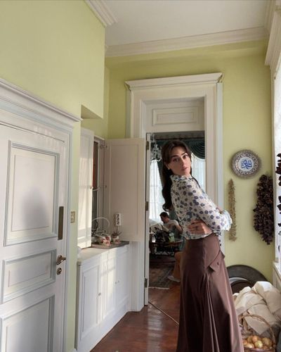 Esra Bilgiç seksi ifşa fotoğrafı 624