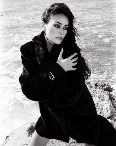 Esra Bilgiç seksi ifşa fotoğrafı 62