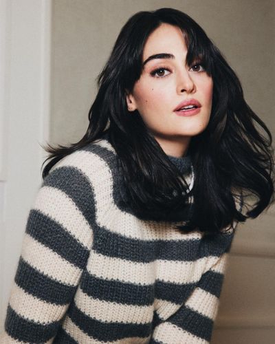 Esra Bilgiç seksi ifşa fotoğrafı 635